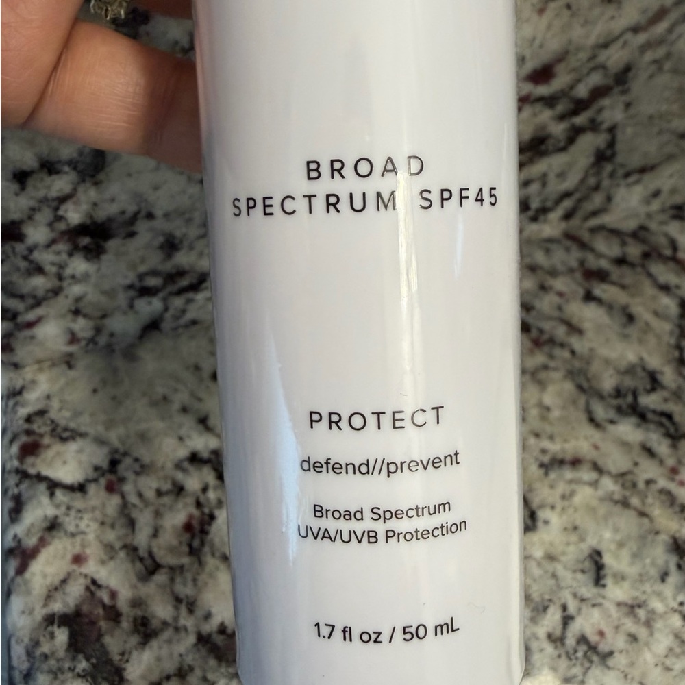 Broad Spectrum SPF 45 Suncare Cream